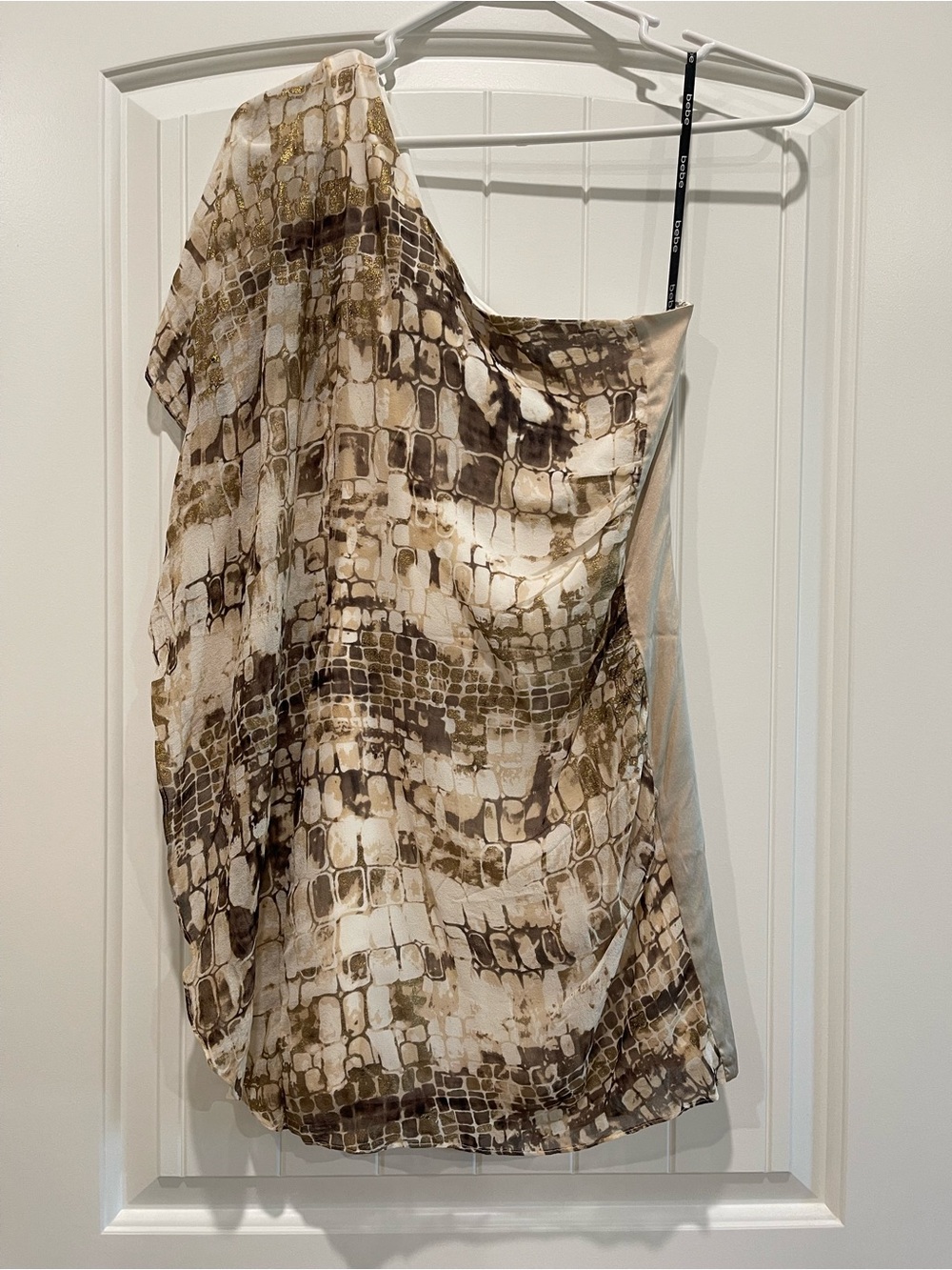 bebe One-Shoulder Draped Dress in Taupe and Cream Mosaic Print